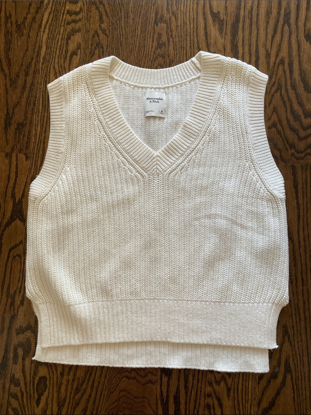 Abercrombie & Fitch Women's White V-Neck Knit Sweater Vest